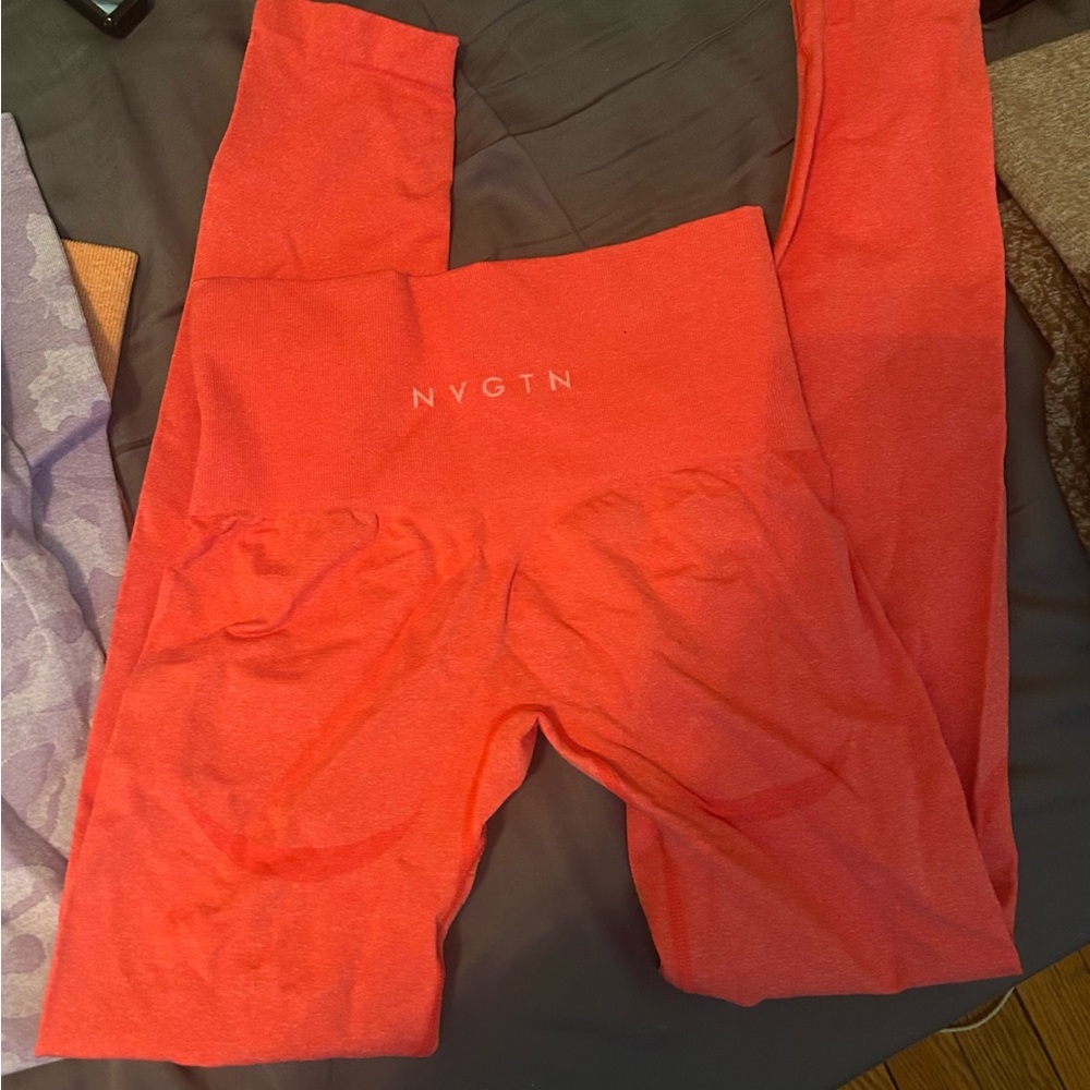 NVGTN Coral Leggings